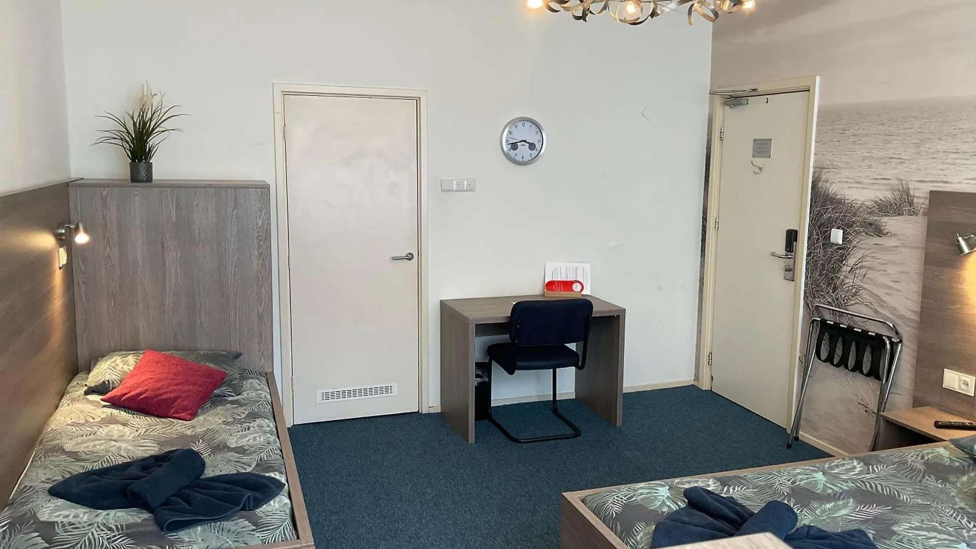 Hotel Poseidon Гаага Нидерланды